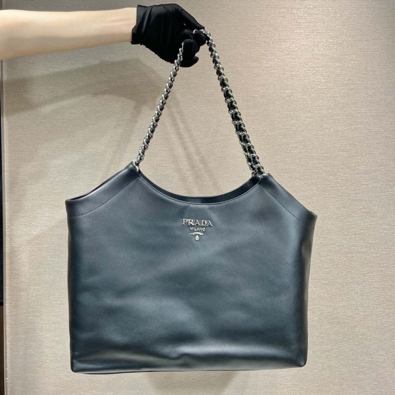Pra*a tote bags